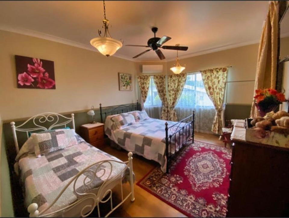 Golden Lace B&B Sarina Екстериор снимка