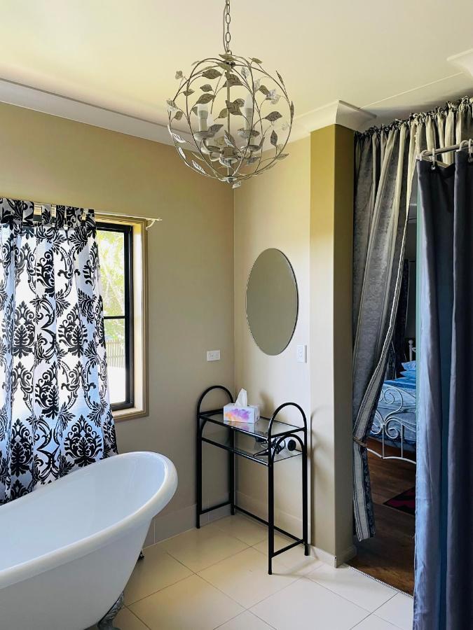 Golden Lace B&B Sarina Екстериор снимка
